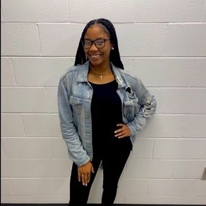 Meet your Posher, Kyla